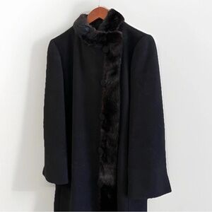 Vintage Pauline Trigère Black Wool Coat with Real Mink Fur Trim - Elegant & Rare